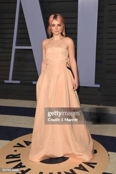 Eve Hewson attends the 2018 Vanity Fair Oscar Party hosted by Radhika Jones at the Wallis Annenberg Center for the Performing Arts on March 4, 2018...