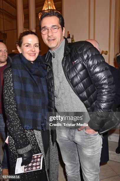 Denise Zich and Andreas Elsholz attend the 'Die Niere' premiere on March 4, 2018 in Berlin, Germany.