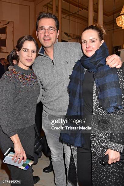 Birhte Wolter, Andreas Elsholz and Denise Zich attend the 'Die Niere' premiere on March 4, 2018 in Berlin, Germany.