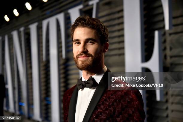 Darren Criss attends the 2018 Vanity Fair Oscar Party hosted by Radhika Jones at Wallis Annenberg Center for the Performing Arts on March 4, 2018 in...