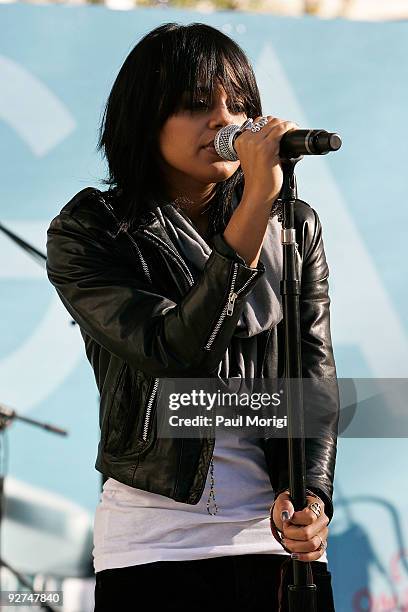 Canadian pop rock star Fefe Dobson performs at the unveiling of the OMEGA official countdown clock to celebrate the 100-Day countdown to the 2010...