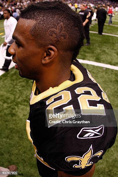 Tracy Porter of the New Orleans Saints shows his haircut with Saints logo after playing the Atlanta Falcons at Louisana Superdome on November 2, 2009...