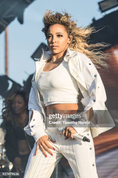 Tinashe Rapper 3,155 Tinashe (Singer) Stock Photos, High-Res Pictures, and Images ...