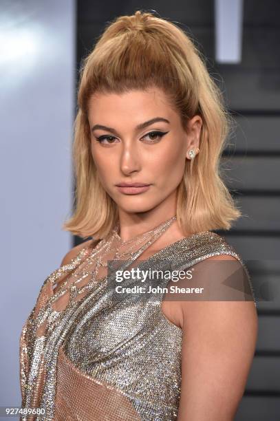 Model Hailey Baldwin attends the 2018 Vanity Fair Oscar Party hosted by Radhika Jones at Wallis Annenberg Center for the Performing Arts on March 4,...