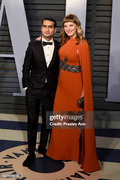 Kumail Nanjiani and Emily V. Gordon attends the 2018 Vanity Fair Oscar Party Hosted By Radhika Jones - Arrivals at Wallis Annenberg Center for the...