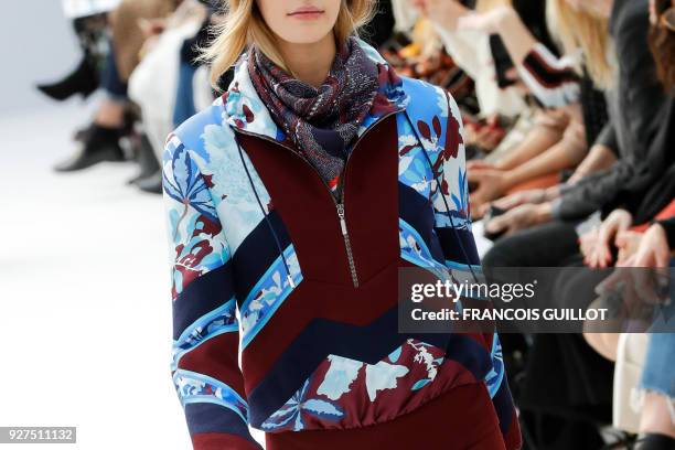 Model presents a creation for Leonard Paris during the 2018/2019 fall/winter collection fashion show on March 5, 2018 in Paris. / AFP PHOTO /...