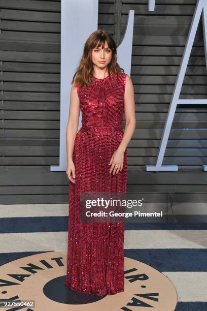 Ana de Armas attends the 2018 Vanity Fair Oscar Party hosted by Radhika Jones at Wallis Annenberg Center for the Performing Arts on March 4, 2018 in...