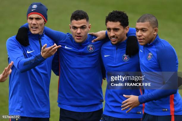 Paris Saint-Germain's Uruguayan forward Edinson Cavani, Paris Saint-Germain's French forward Hatem Ben Arfa, Paris Saint-Germain's Brazilian defender...