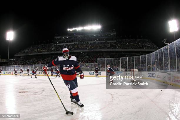 Jay Beagle of the Washington Capitals warms up before playing against the Toronto Maple Leafs during the first period in the Coors Light NHL Stadium...
