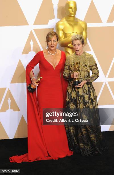 Actress Allison Janney, winner of the Best Supporting Actress award for 'I, Tonya' anf actress Frances McDormand, winner of the Best Actress award...