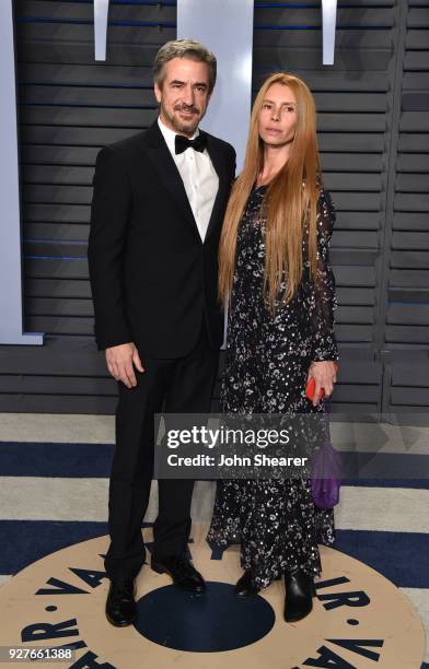 Actor Dermot Mulroney and Tharita Cesaroni attend the 2018 Vanity Fair Oscar Party hosted by Radhika Jones at Wallis Annenberg Center for the...