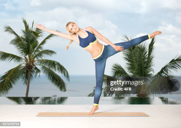 214 Funny Yoga Poses Photos and Premium High Res Pictures - Getty Images 214 Funny Yoga Poses Photos and Premium High Res Pictures - Getty Images