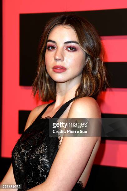 Actress Adelaide Kane attends the Shiatzy Chen show as part of the Paris Fashion Week Womenswear Fall/Winter 2018/2019 on March 5, 2018 in Paris,...
