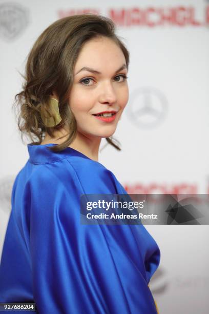 Emma Drogunova attends the premiere of 'Vielmachglas' at Cinedom on March 5, 2018 in Cologne, Germany.