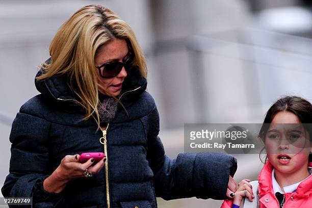 Television personality Kelly Ripa picks up her daughter Lola Consuelos from school on November 04, 2009 in New York City.