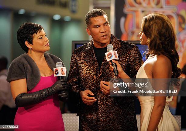 Chairman and CEO Debra Lee and Centric Executive Vice President and General Manager Paxton Baker are interviewed by Claudia Jordan at the 2009 Soul...