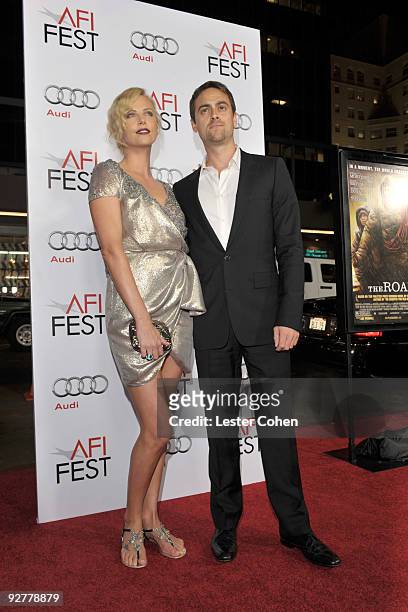 Actors Charlize Theron and Stuart Townsend arrive at the AFI Fest 2009 gala screening of "The Road" at Grauman's Chinese Theatre on November 4, 2009...