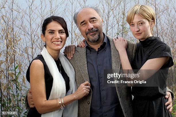 Actresses Maya Sansa , Alba Rohrwacher and director Giorgio Diritti attend a portrait session for the movie 'L'Uomo Che Verra' during the 4th Rome...