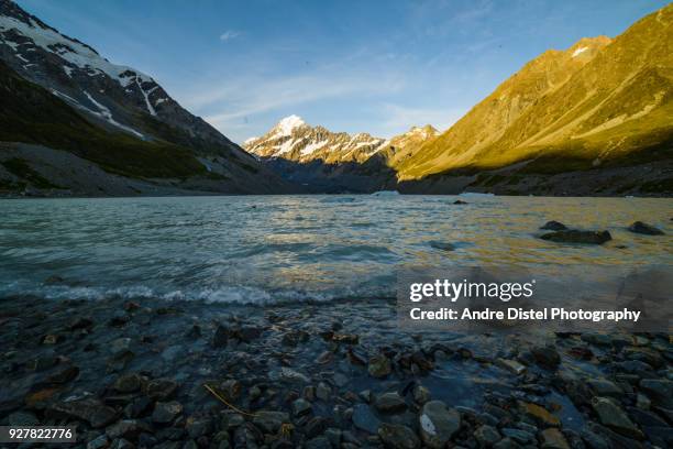 mt cook national park - new zealand - gletscher stockfoto's en -beelden