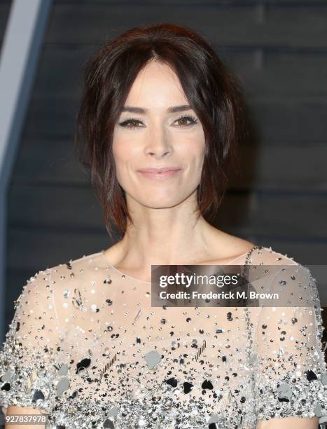 Abigail Spencer attends the 2018 Vanity Fair Oscar Party hosted by Radhika Jones at Wallis Annenberg Center for the Performing Arts on March 4, 2018...