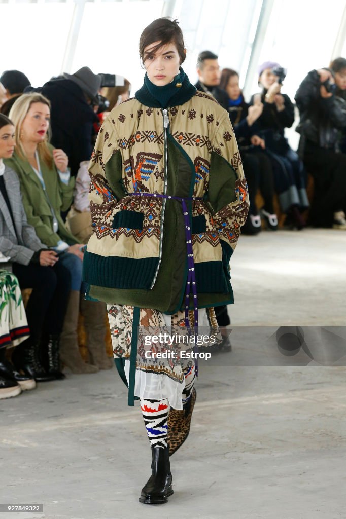 Sacai : Runway - Paris Fashion Week Womenswear Fall/Winter 2018/2019