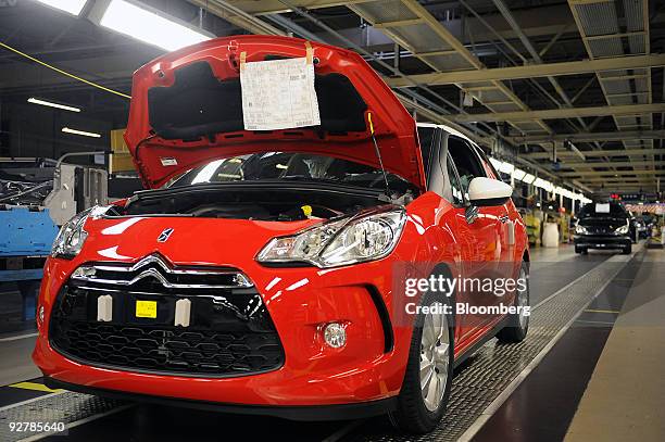 New Citroen DS3 automobile is seen at the PSA Peugeot Citroen factory in Poissy, near Paris, France, on Wednesday, Nov. 4, 2009. French car sales...