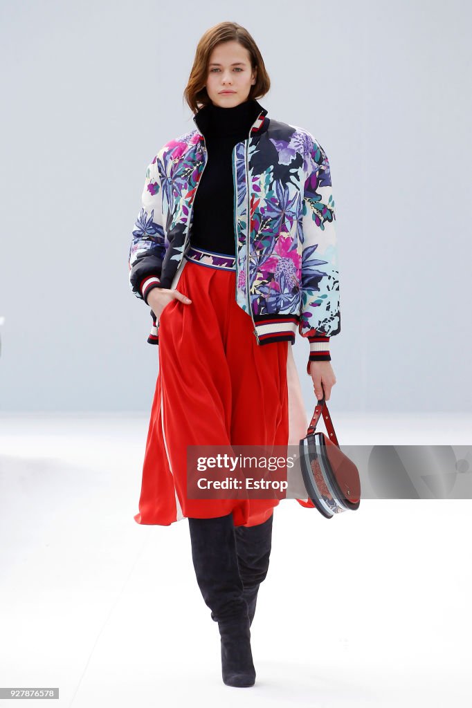 Leonard Paris : Runway - Paris Fashion Week Womenswear Fall/Winter 2018/2019
