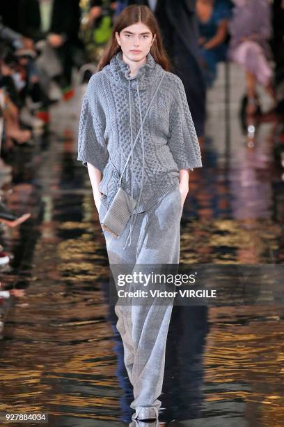 Model walks the runway during the Stella McCartney Ready to Wear Fashion show as part of the Paris Fashion Week Womenswear Fall/Winter 2018/2019 on...