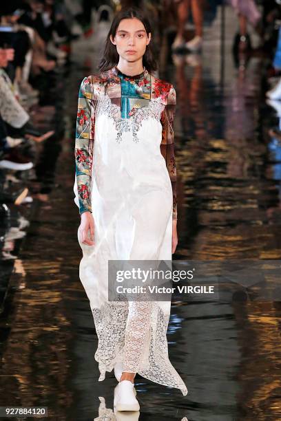 Model walks the runway during the Stella McCartney Ready to Wear Fashion show as part of the Paris Fashion Week Womenswear Fall/Winter 2018/2019 on...