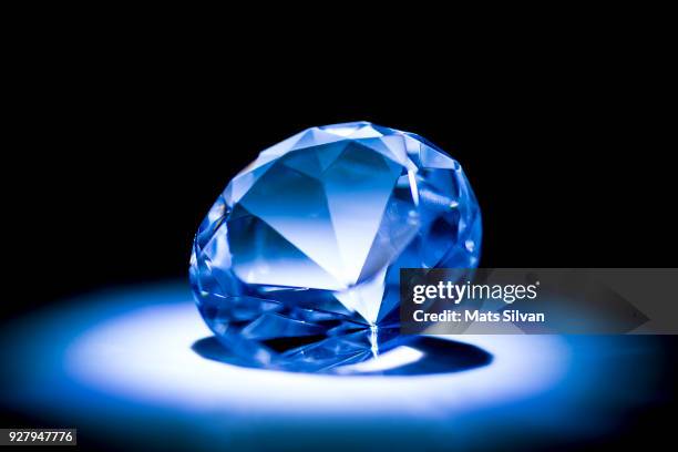 diamond stone - diamond gemstone stock pictures, royalty-free photos & images