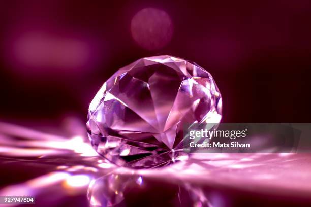 diamond stone - diamond gemstone imagens e fotografias de stock