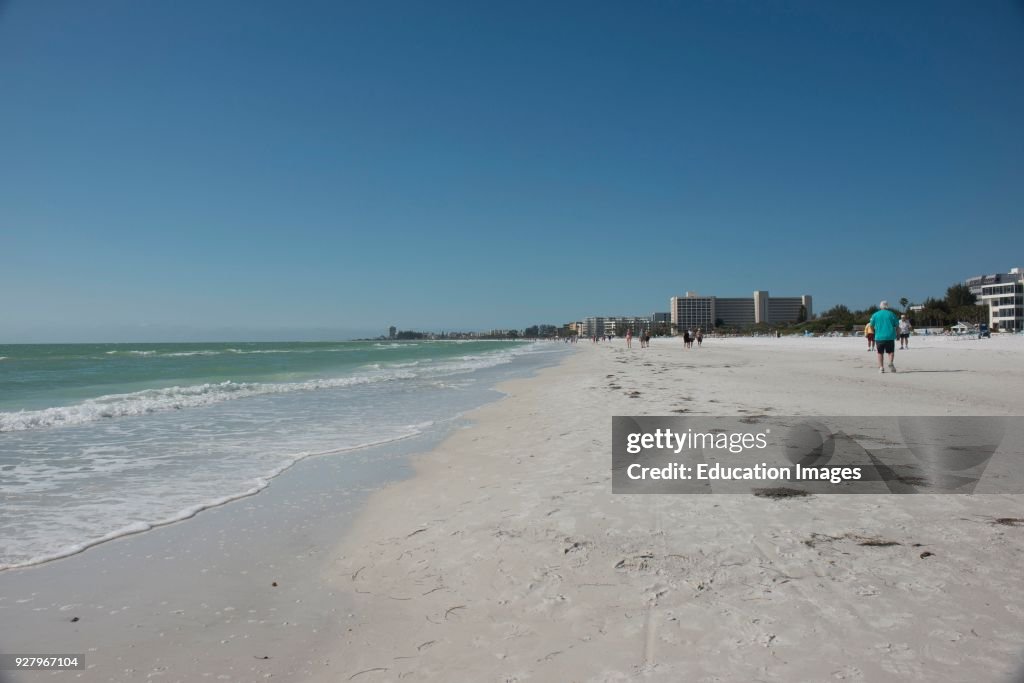 Florida, Sarasota, Crescent Beach, Siesta Key, Beach scene