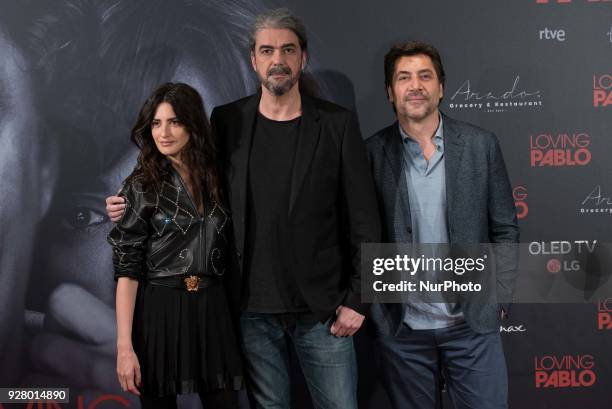 Penelope Cruz , Fernando Leon de Arena and Javier Bardem attend the 'Loving Pablo' Photocall at Melia Serrano Hotel in Madrid on March 6, 2018