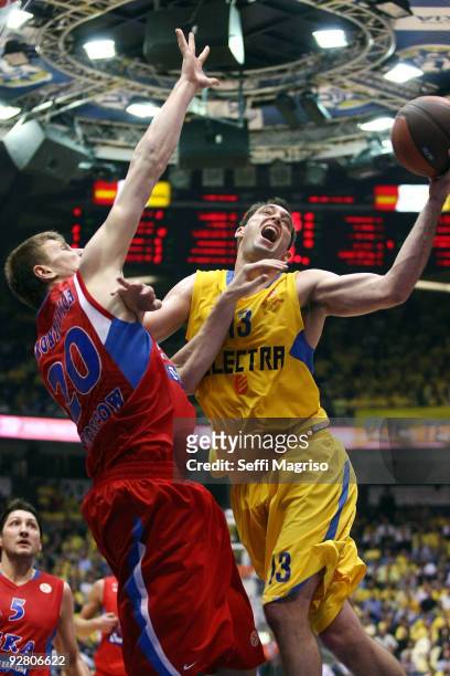Chuck Eidson, #13 of Maccabi Electra competes with Andrey Vorontsevich, #20 of CSKA Moscow in action during the Euroleague Basketball Regular Season...