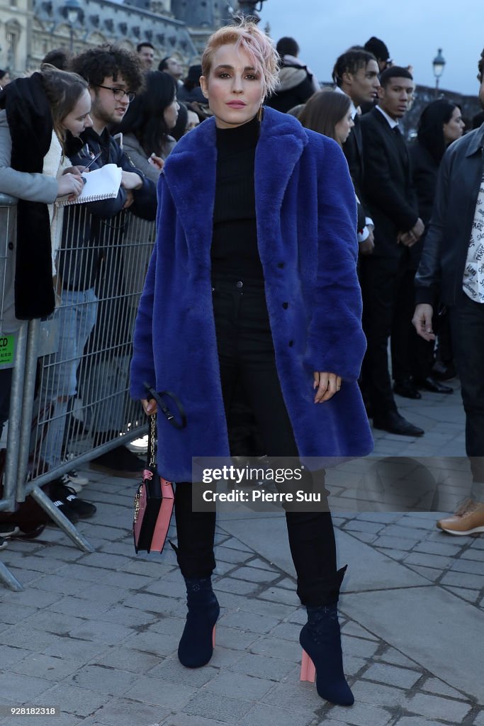 Louis Vuitton : Outside Arrivals  - Paris Fashion Week Womenswear Fall/Winter 2018/2019