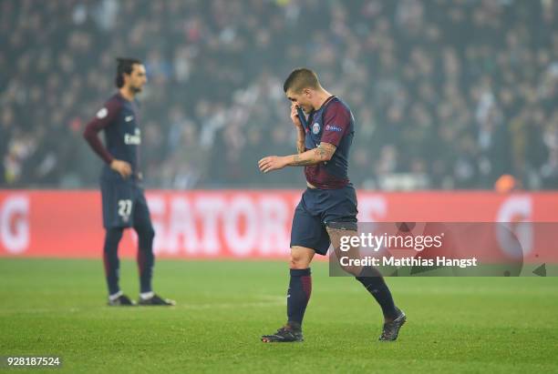 Marco Verratti of PSG looks dejected as he is sent off during the UEFA Champions League Round of 16 Second Leg match between Paris Saint-Germain and...