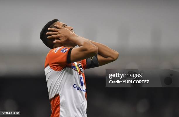 Edwin Aguiling Edwin Aguilar Photos and Premium High Res Pictures - Getty Images