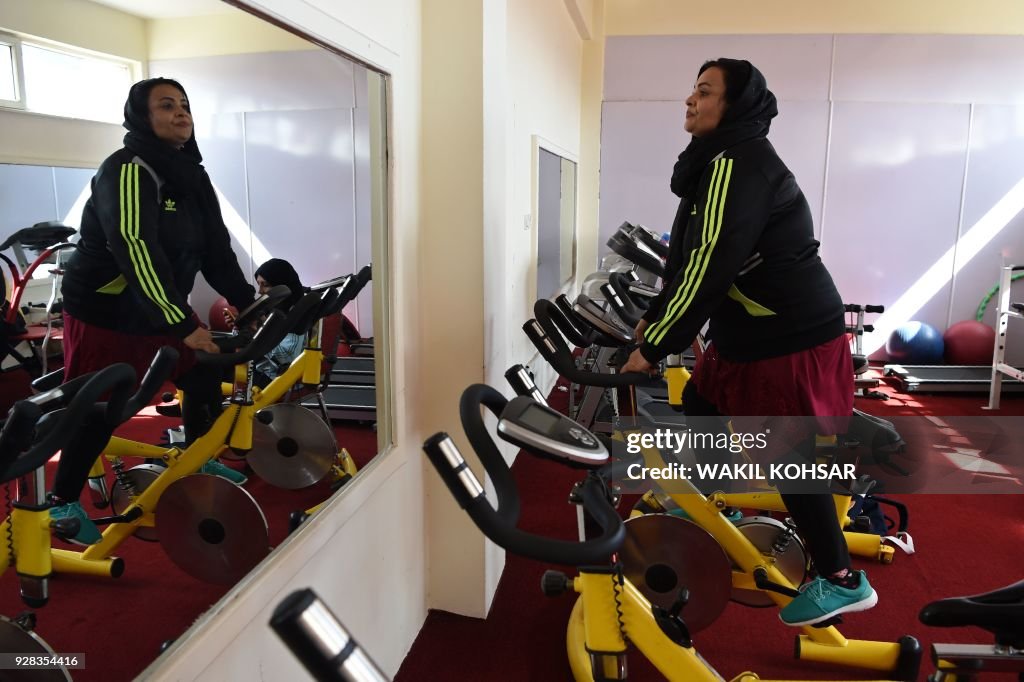 AFGHANISTAN-WEIGHTLIFTING-WOMEN...
