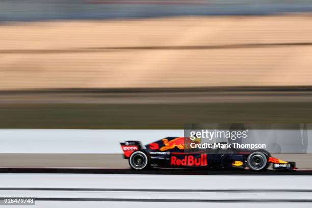 Daniel Ricciardo of Australia driving the Aston Martin Red Bull Racing RB14 TAG Heuer on track during day two of F1 Winter Testing at Circuit de...