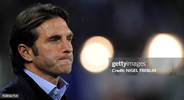 Hamburg's head coach Bruno Labbadia look on ahead of the UEFA Europa League Group C football match Hamburger SV vs Celtic FC Glasgow in Hamburg,...