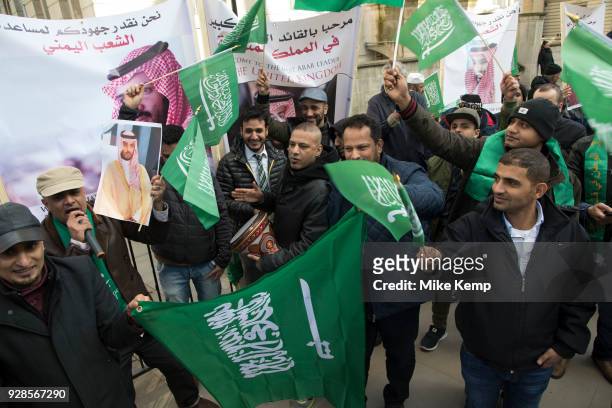 Protesters demonstrate on Whitehall in favour of Saudi Crown Prince Mohammad Bin Salman official visit to the UK on 7th March 2018 in London, United...