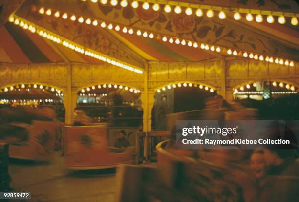 Watlzers First Ride 278 Waltzer Ride Stock Photos, High-Res Pictures, and Images - Getty Images