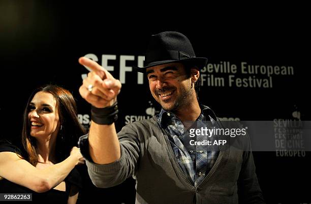 Spanish actress Paz Vega stands with Irish actor Colin Farrell during a press conference for the Danis Tanovic film 'Triage' at the SEFF' 09 Seville...