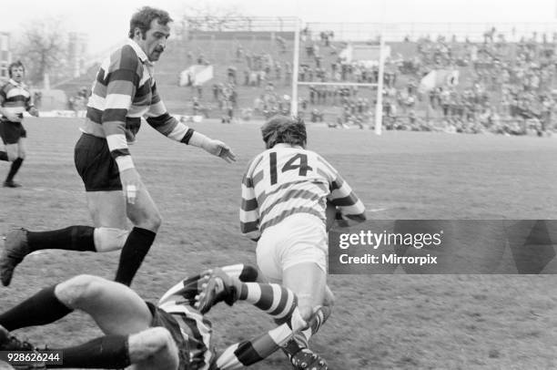 Gosforth 27-11 Waterloo, Rugby Union, John Player Cup final match at Twickenham Stadium, Saturday 10th April 1977.