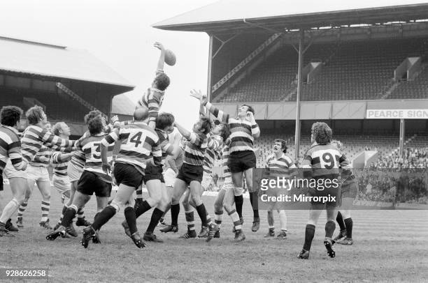 Gosforth 27-11 Waterloo, Rugby Union, John Player Cup final match at Twickenham Stadium, Saturday 10th April 1977.