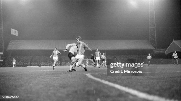 Wolves 4-1 Lokomotive Leipzig, UEFA Cup 2nd leg, match at Molineux Stadium, Wednesday 7th November 1973. Match drawn 4-4 on aggregate. Loko Leipzig...