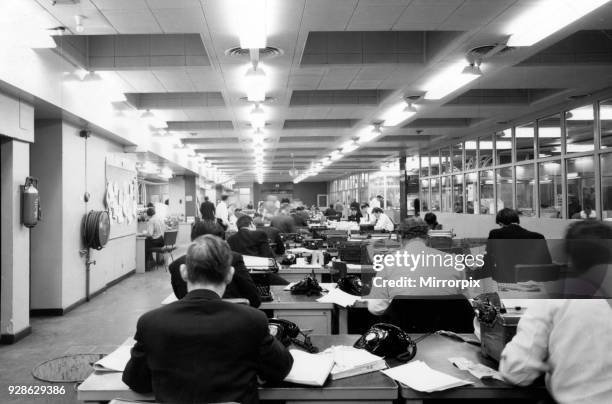 Daily Mirror Offices, Holborn, London, 23rd November 1965. Newsroom.