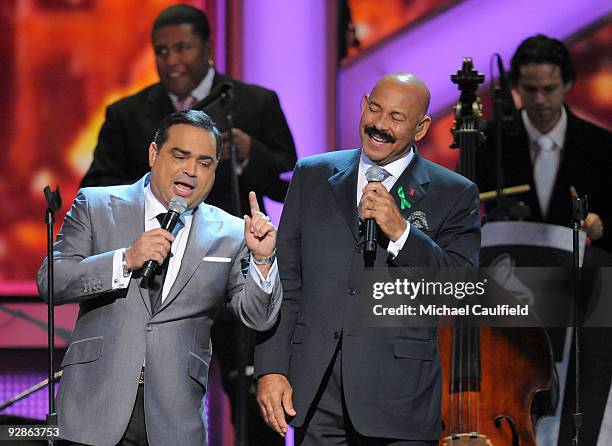 Singers Gilberto Santa Rosa and Oscar D'Leon performs onstage at the 10th Annual Latin GRAMMY Awards held at the Mandalay Bay Events Center on...