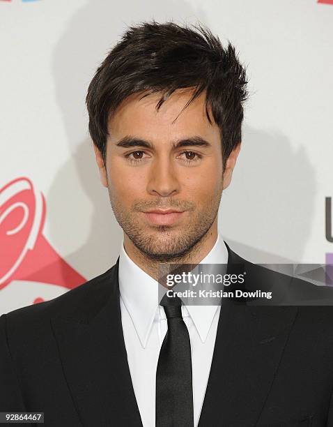 Musician Enrique Iglesias poses in the press room at the 10th Annual Latin GRAMMY Awards held at the Mandalay Bay Events Center on November 5, 2009...