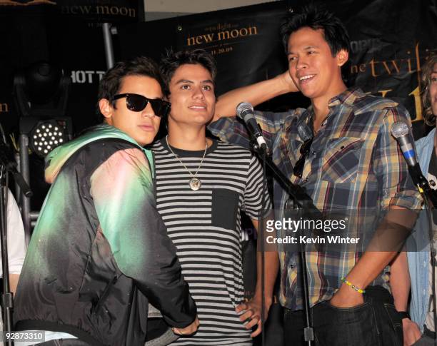 Actors Bronson Pelletier, Kiowa Gordon and Chaske Spencer appear onstage at Summit's "The Twilight Saga: New Moon" Cast Tour at Hollywood and...